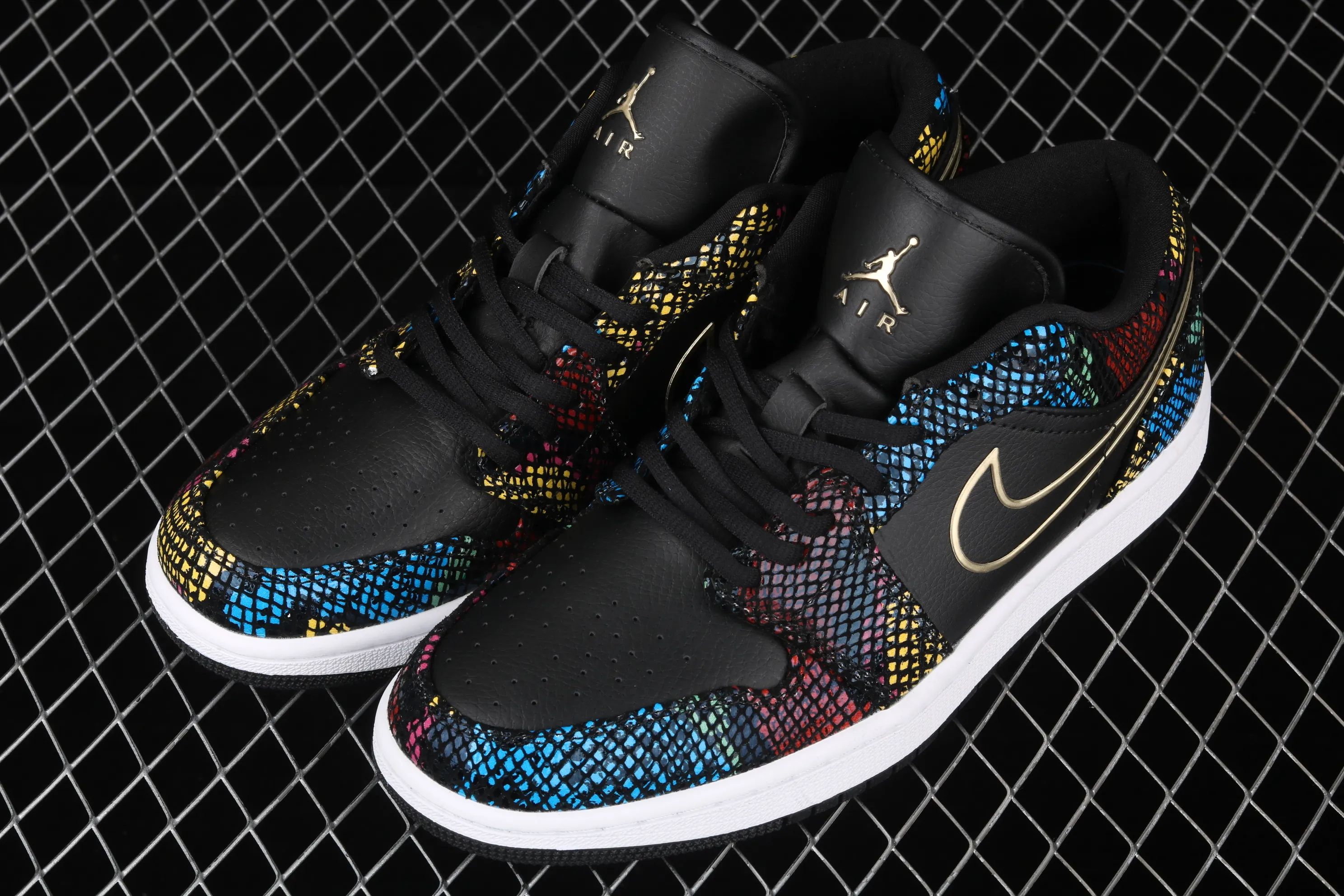 All categories Air Jordan Jordan series basketball shoes Air Jordan 1 Low Air Jordan 1 Low Shadow AJ1 Joe 1 colorful snakeskin low-top cultural and leisure sports sneakers CW5580-001